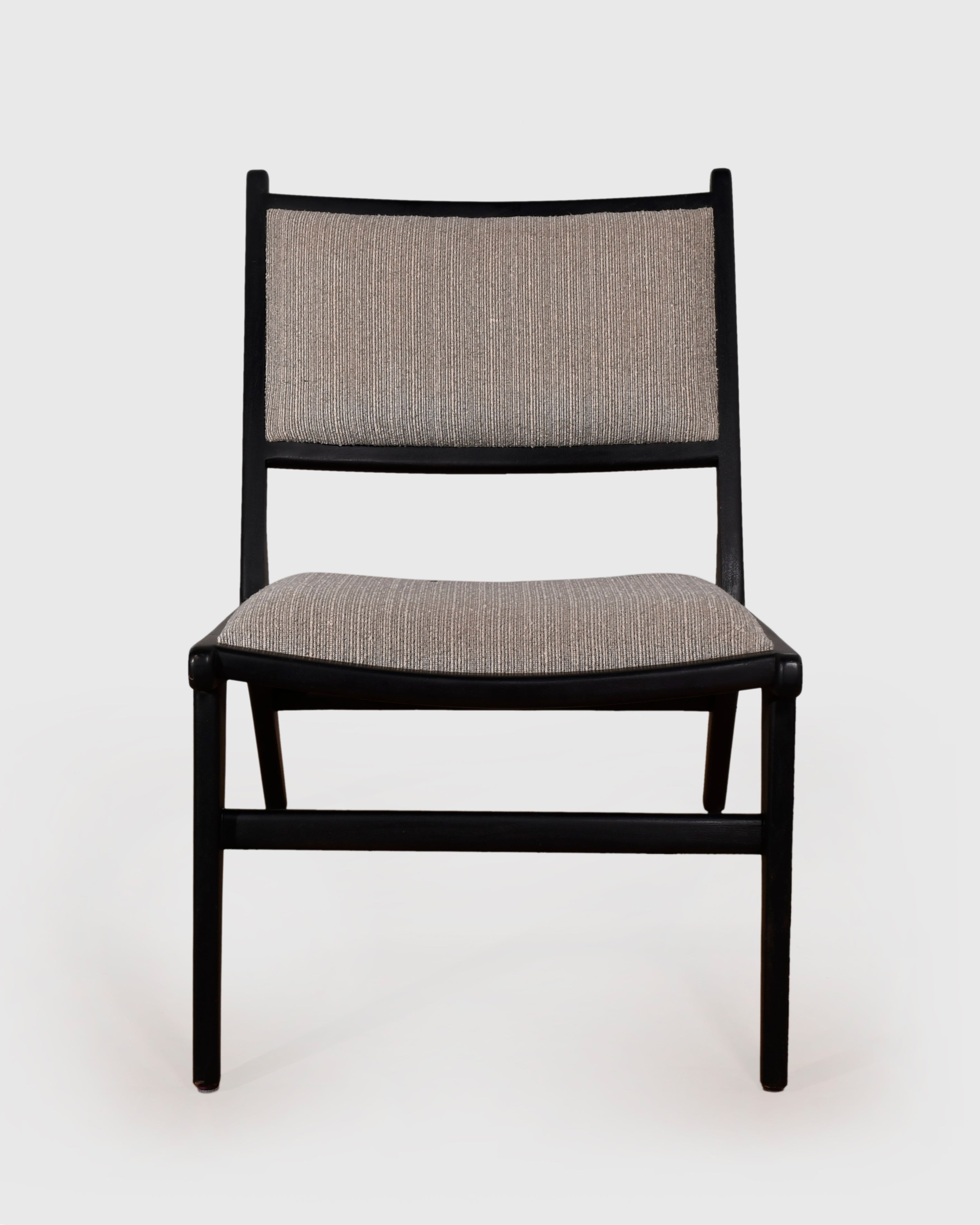 Contemporary Low Lounge Chair
