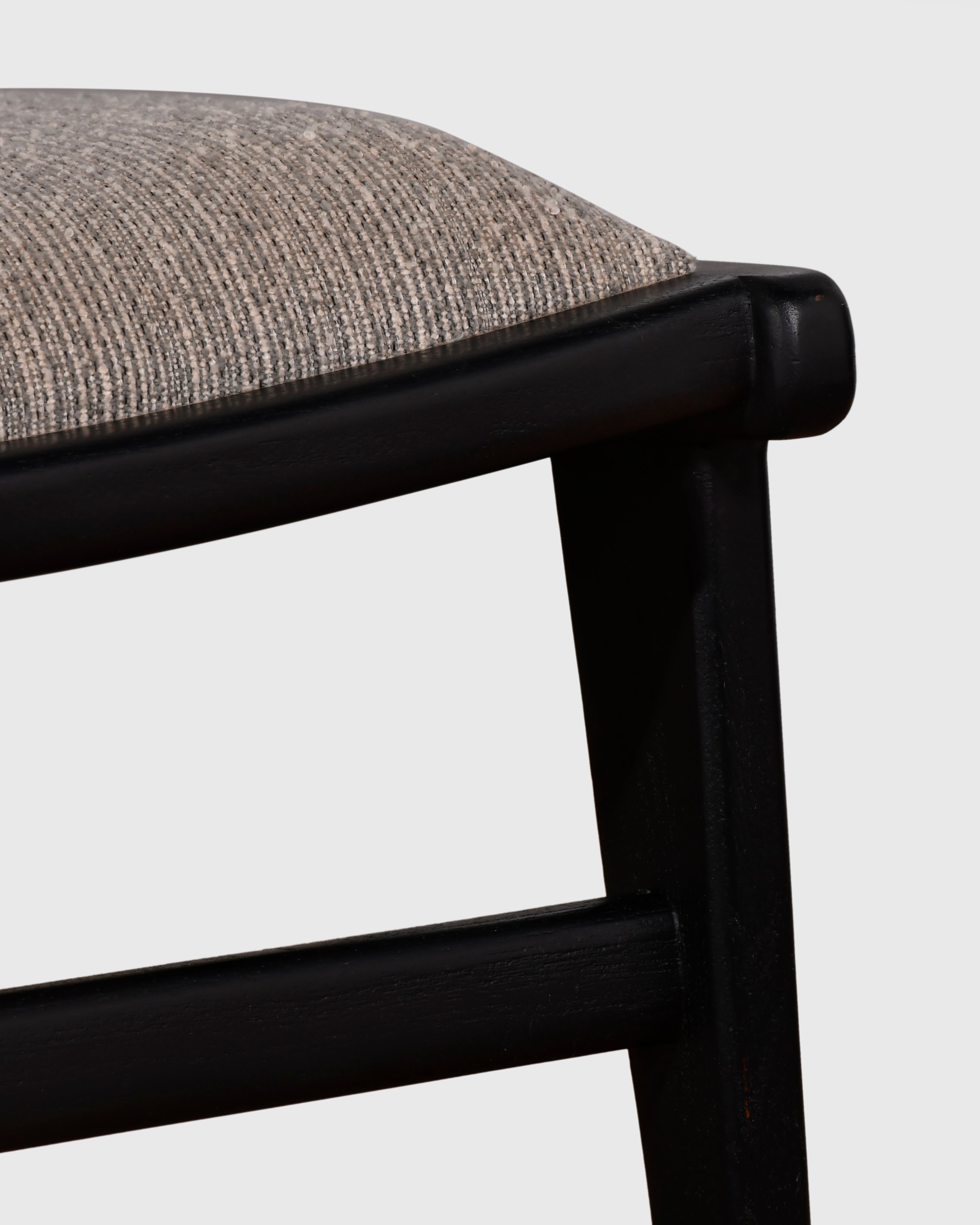 Contemporary Low Lounge Chair