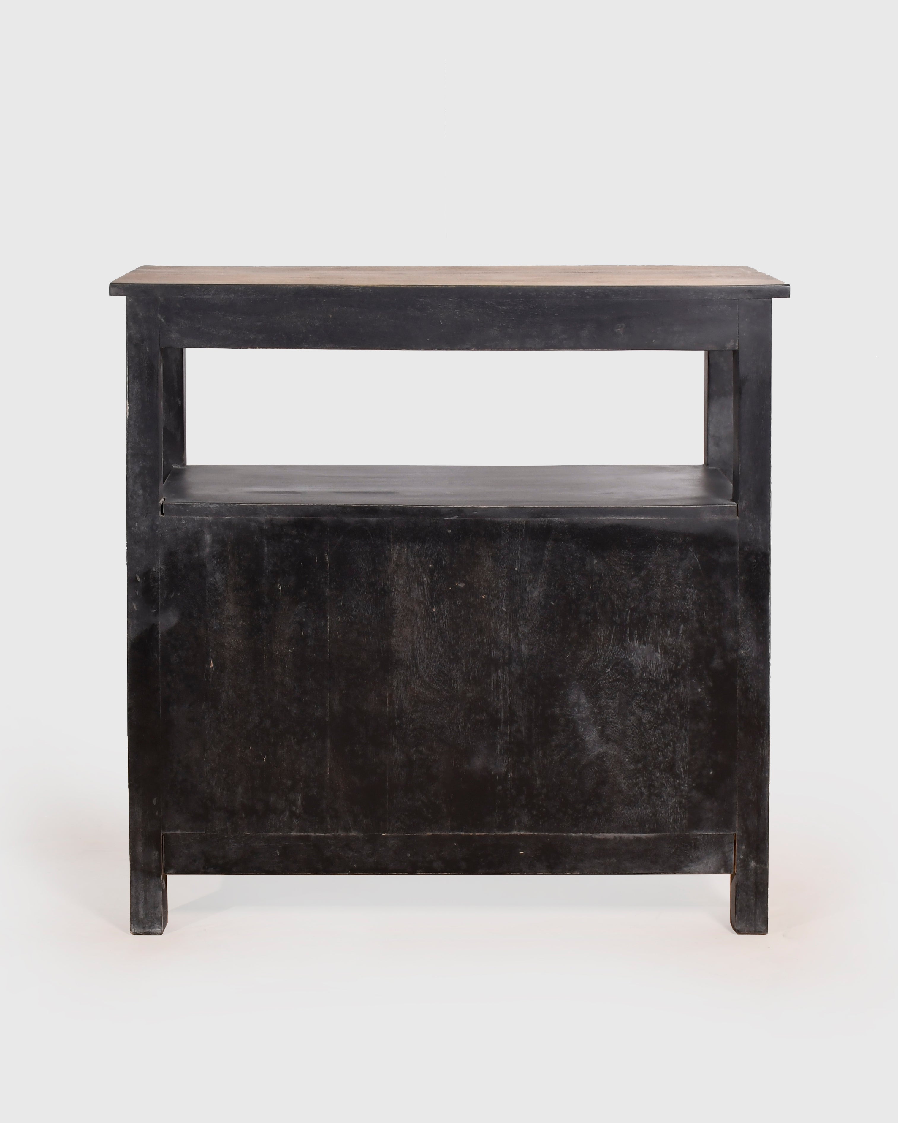 Ravenwood 4-Drawer Chest