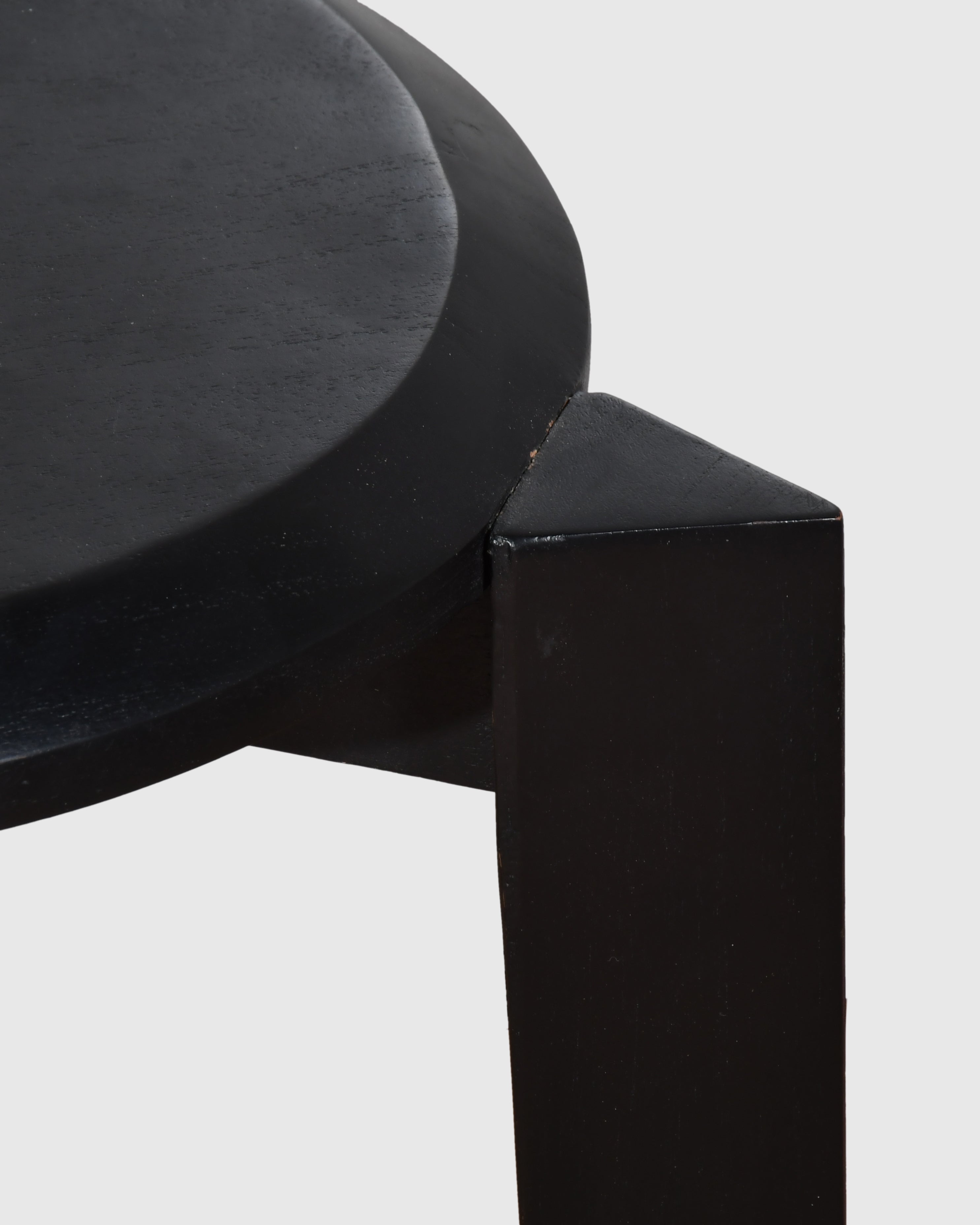 Obsidian Minimal Stool