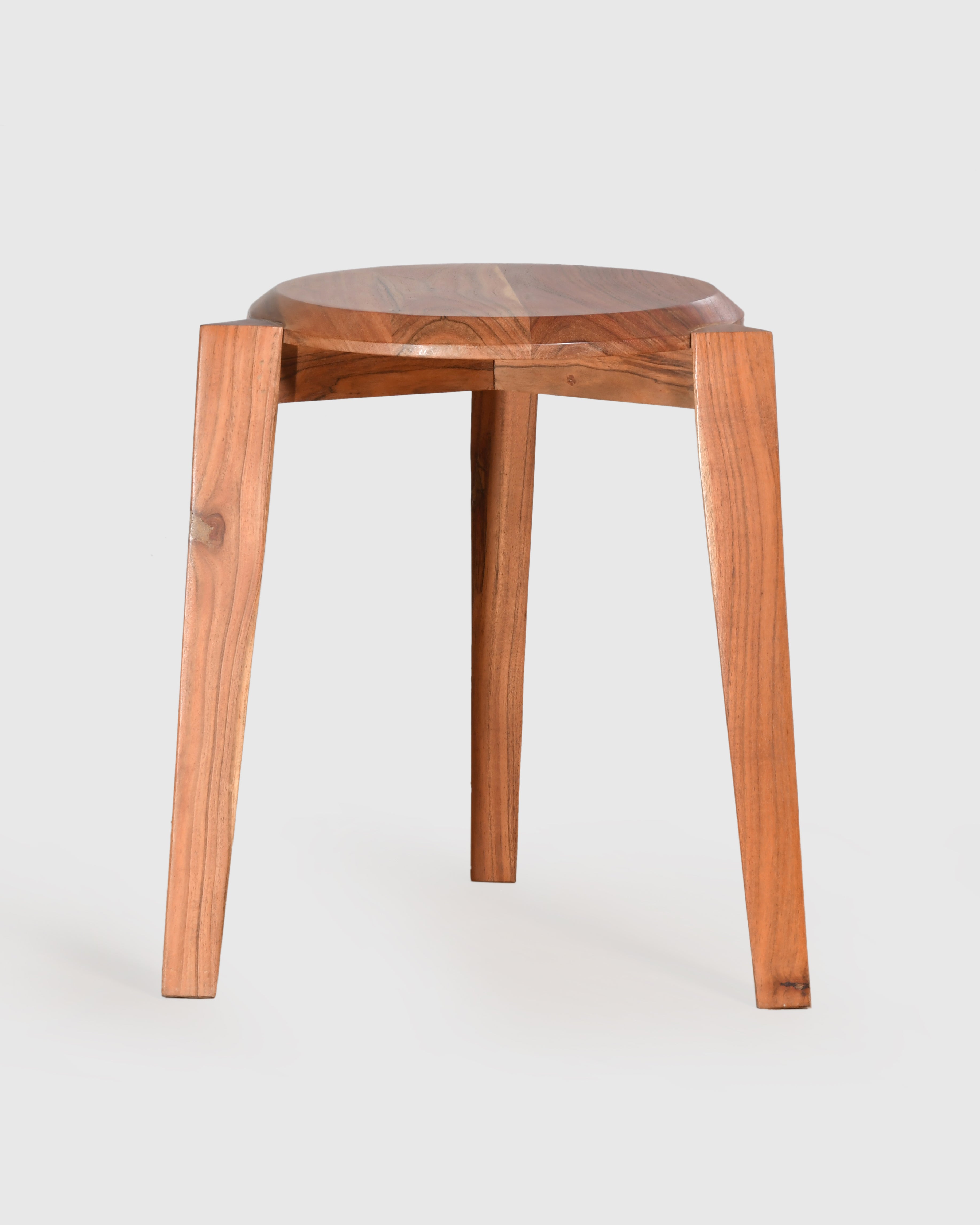 Terra Minimal Stool
