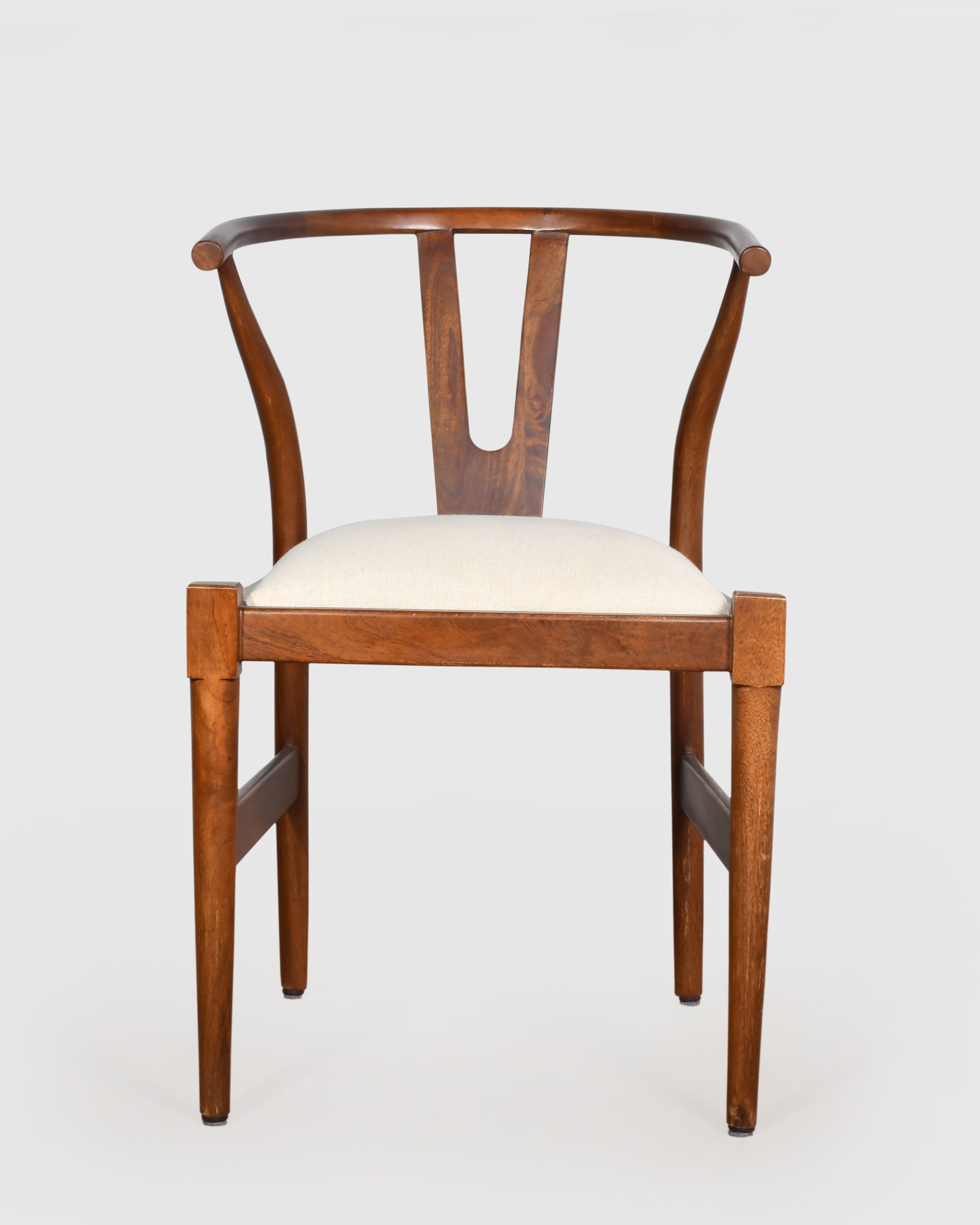 Arlo Classic Yoke Chair